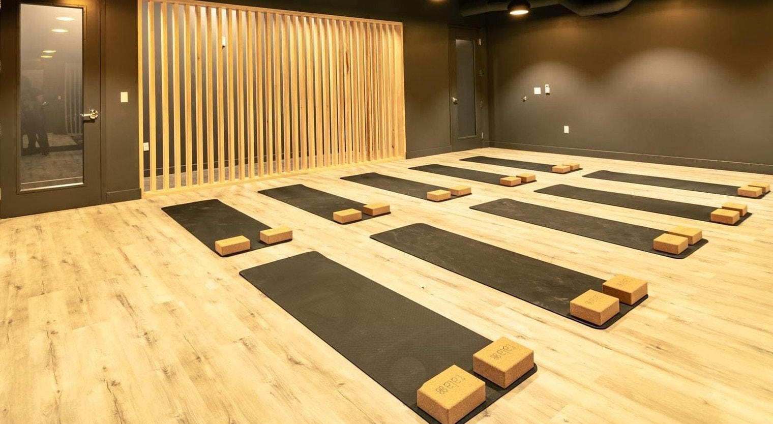 Building Photo - 385 S 400 E