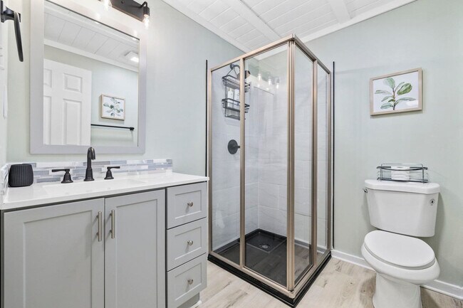 Building Photo - 430 Yaupon Ave