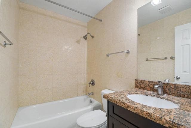 Building Photo - 7405 Charmant Dr