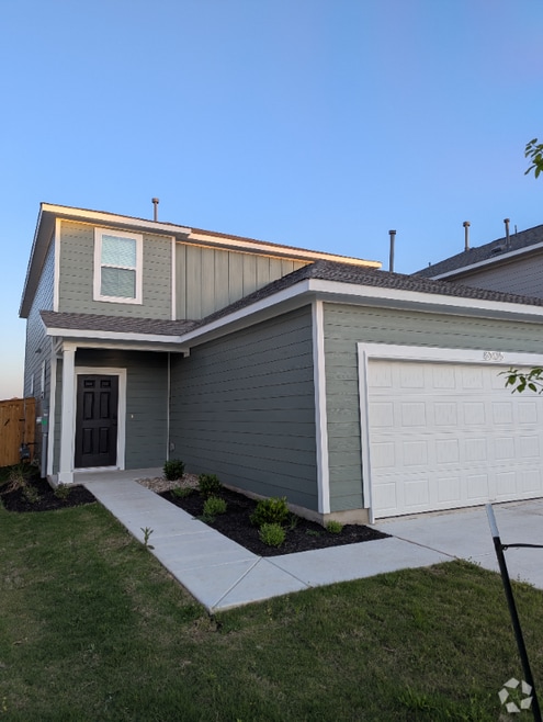 Building Photo - 8305 Haflinger Dr