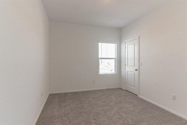 Building Photo - 101 Rioja