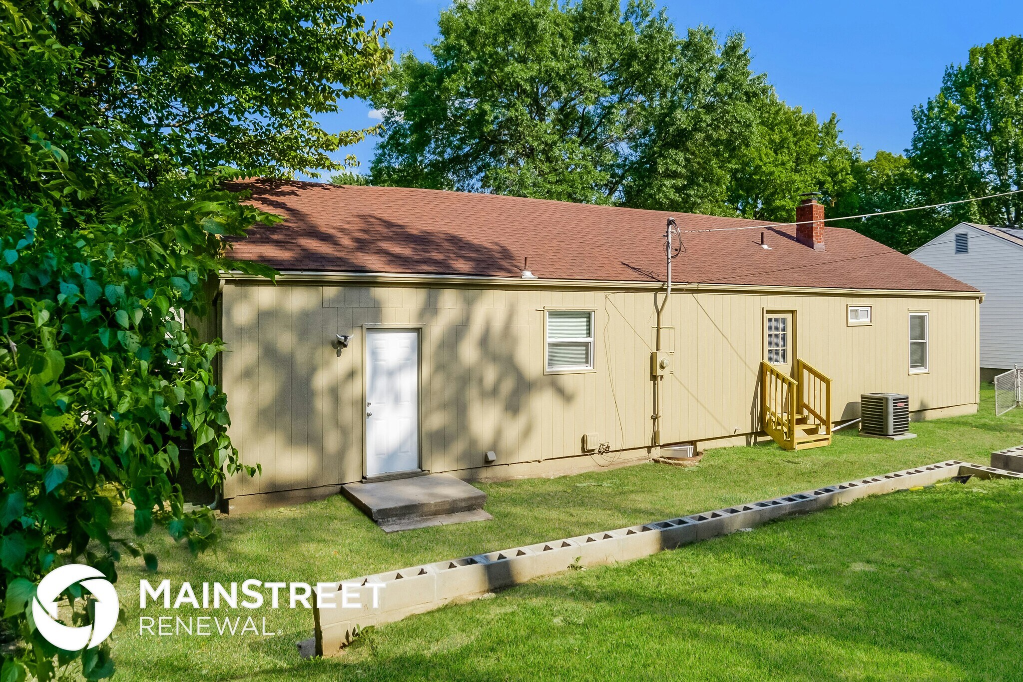 Building Photo - 2702 S Glenwood Ave