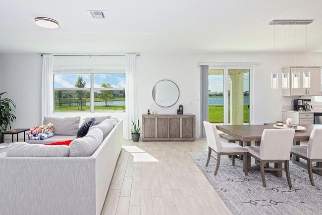 Building Photo - 12686 NW Copper Creek Dr