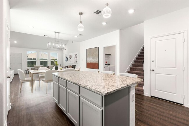 Building Photo - 6223 Milbridge Creek Ln