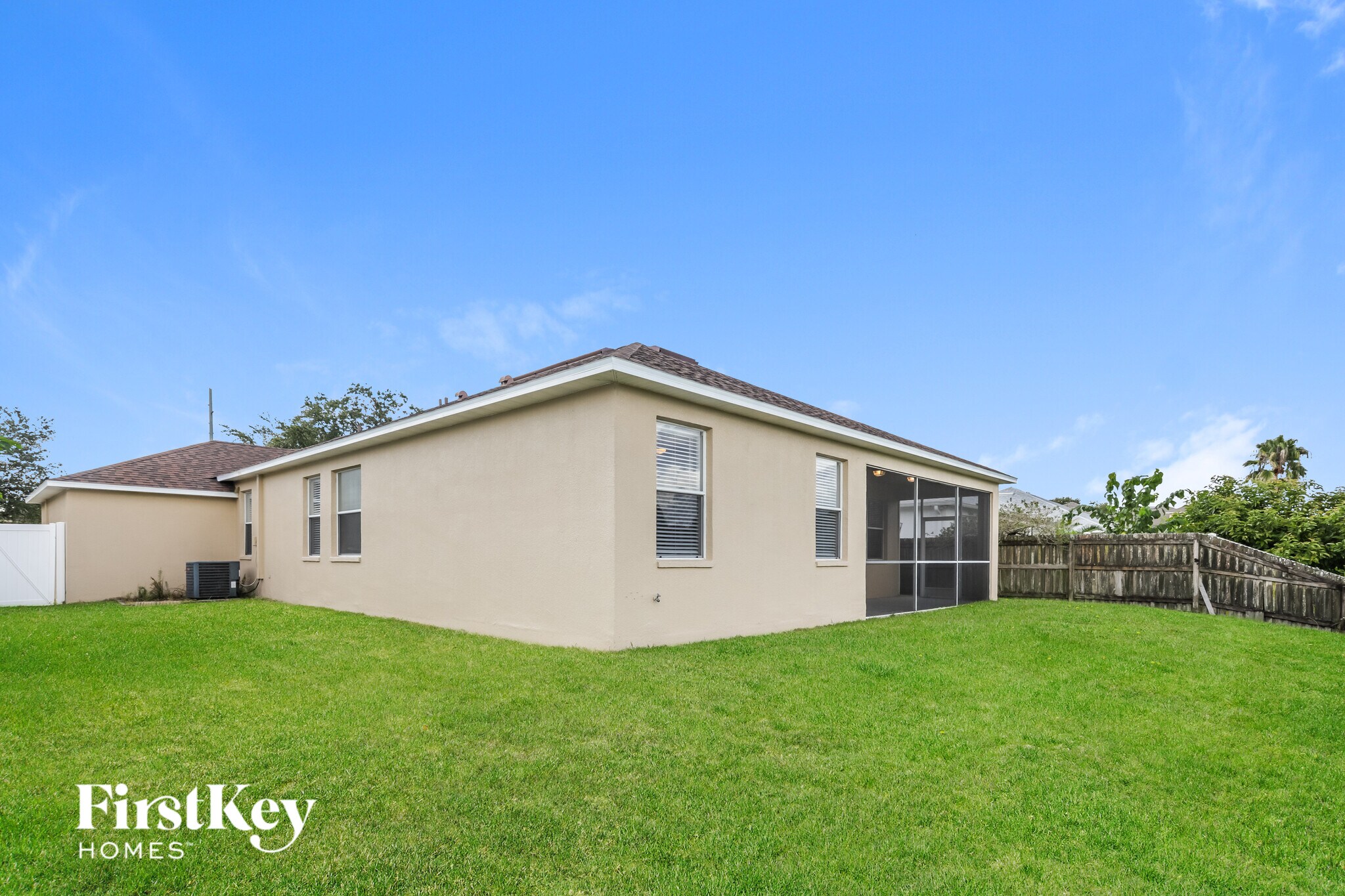 Building Photo - 9409 Laurel Ledge Dr