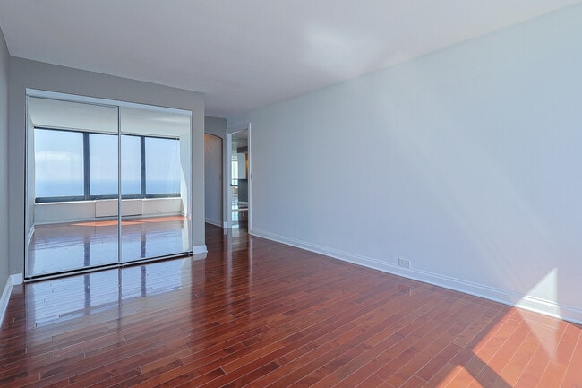 Building Photo - 155 N Harbor Dr