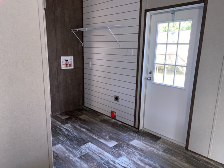 Building Photo - 2705 Dryden Rd