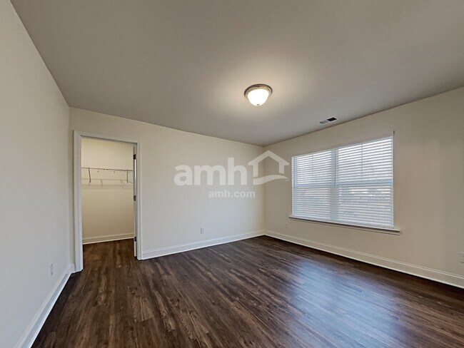 Building Photo - 5232 Blue Mountain Drive