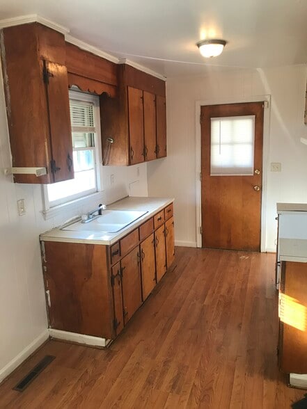 Building Photo - 204 N Forbes St