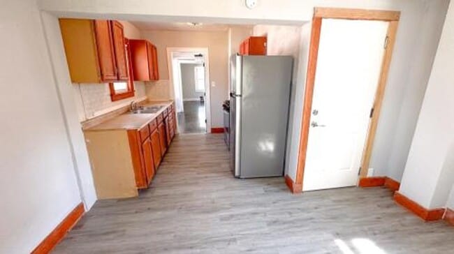 Building Photo - 6508 Paseo Blvd