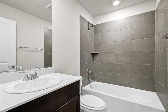 Building Photo - 608 Willet Dr
