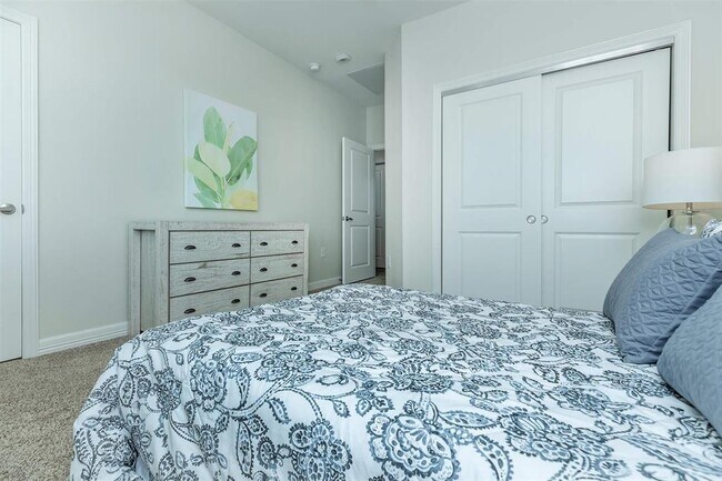 Building Photo - 1201 W Whitestone Blvd