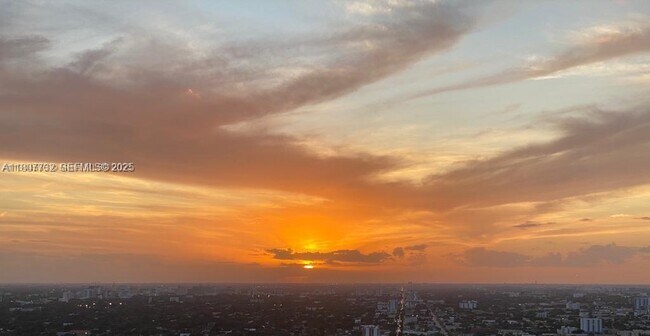 Building Photo - 88 SW 7th St