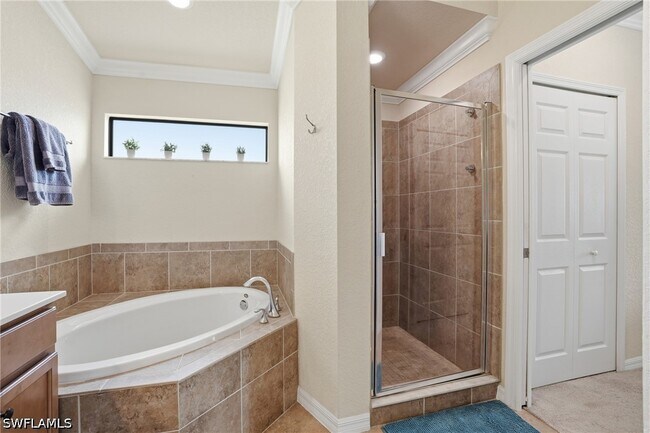 Building Photo - 9528 Avellino Wy