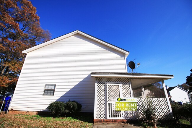 Building Photo - 3 Pointer Ln