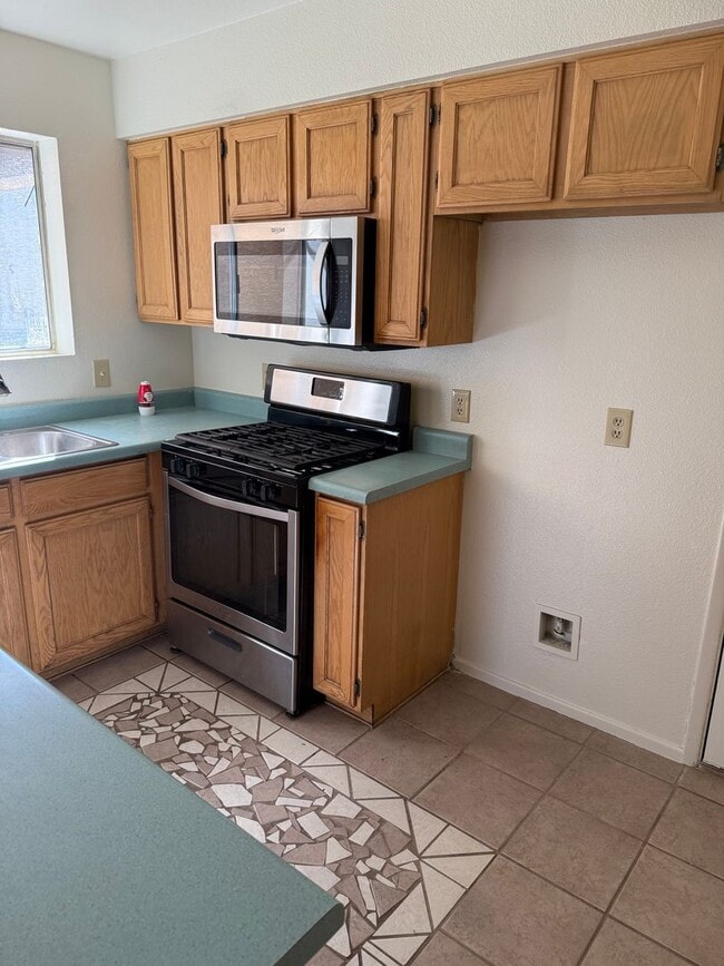 Building Photo - Sunset Mesa Townhouse for Rent