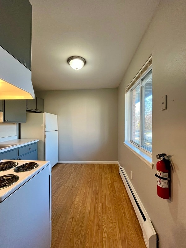 Building Photo - 1750 St Johns Blvd