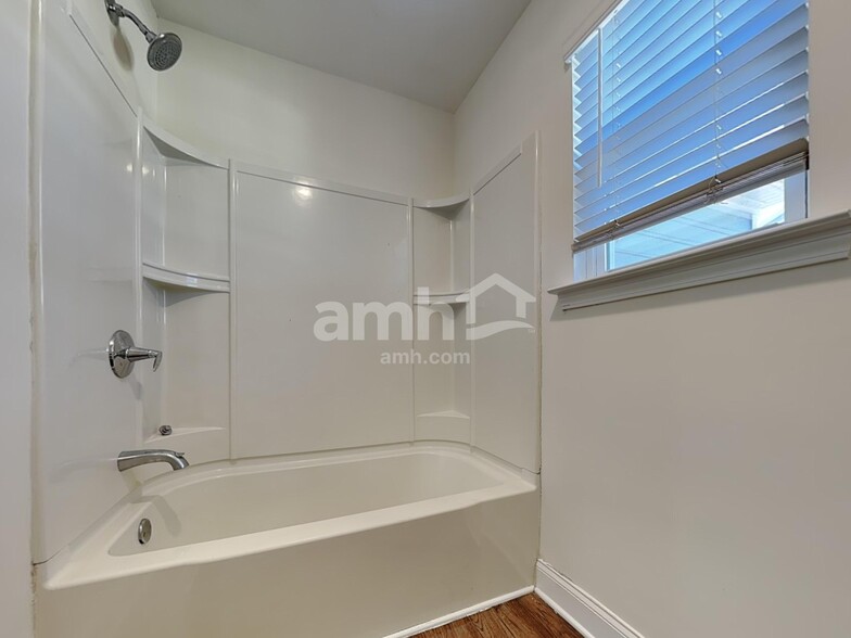 Building Photo - 1463 Persimmon Trace
