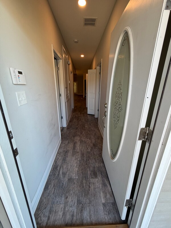 Building Photo - 8465 Crissy Ln