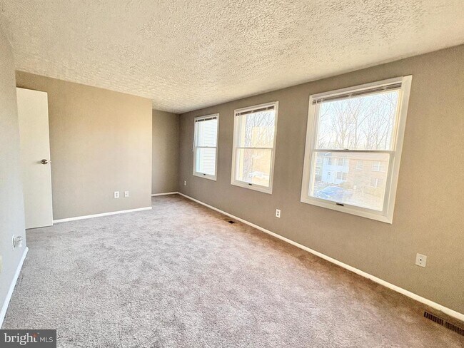 Building Photo - 8263 Burning Forest Ct