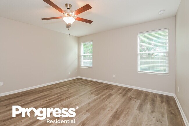 Building Photo - 1390 Sarahs Landing Dr