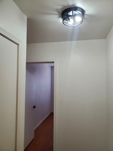 Building Photo - 11031 Genetta Dr