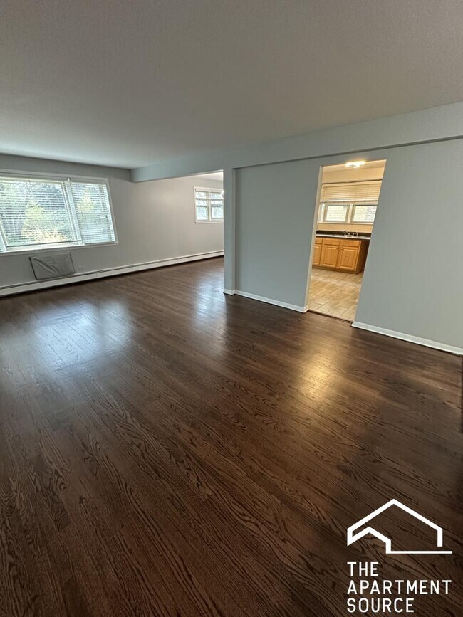 Building Photo - 8644 Skokie Blvd