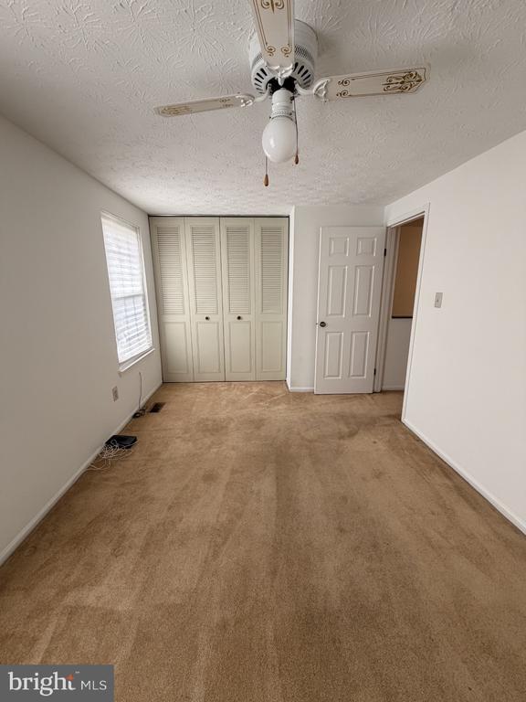 Building Photo - 15765 Haynes Rd
