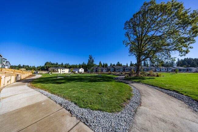 Building Photo - Brand New! - 3 Bedroom Townhome in Vancouver WA