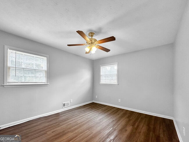 Building Photo - 3865 Morning Creek Dr