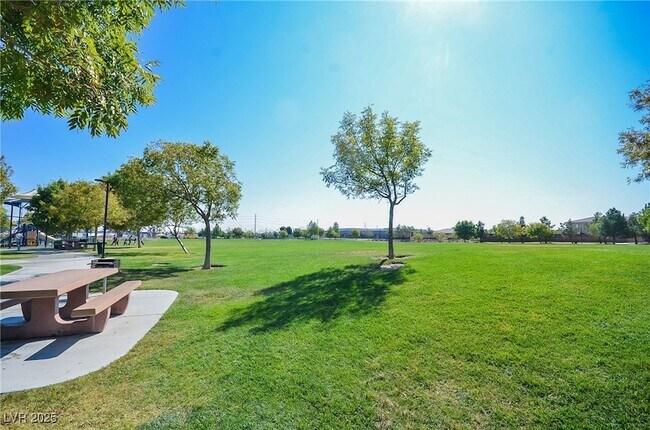 Building Photo - 7216 Campolina Ct