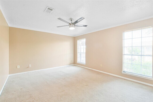 Building Photo - 3107 Woodstone Dr