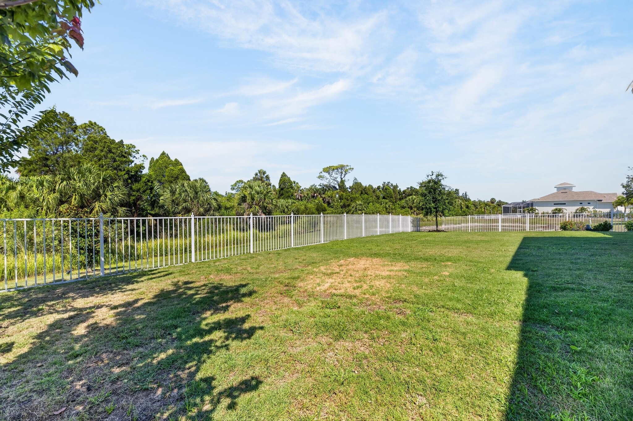 Building Photo - 638 Manns Harbor Dr