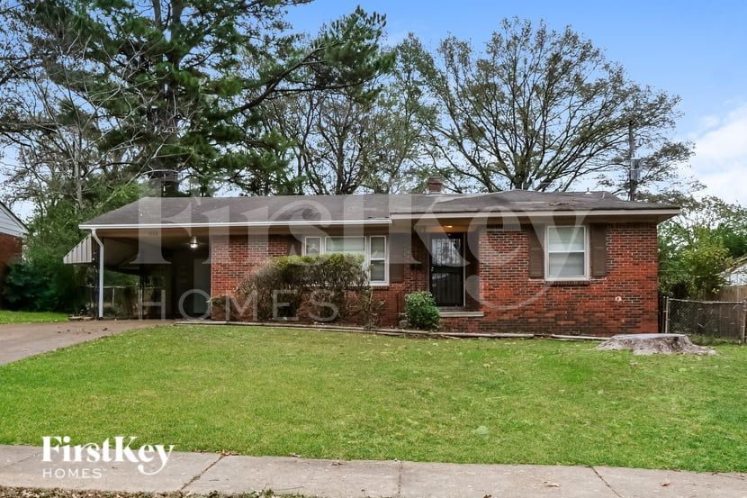 Primary Photo - 1458 S White Station Rd