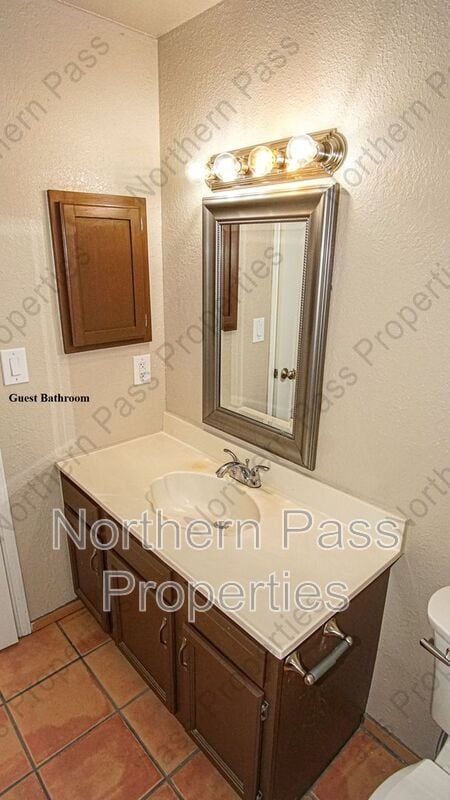 Building Photo - 4553 Gen Maloney Cir