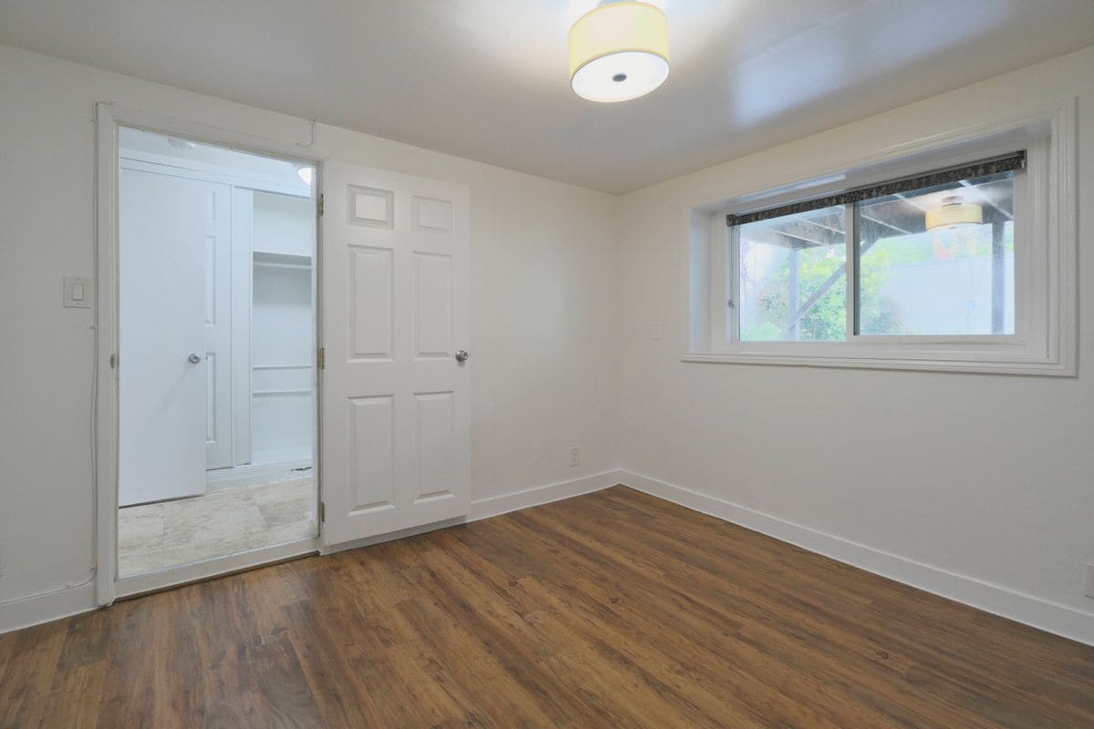 Building Photo - 1730 33rd Ave