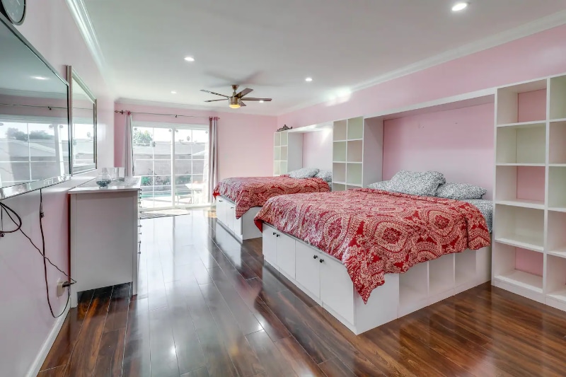 Building Photo - 16332 Nordhoff St