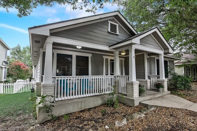 Building Photo - 4811 Mather
