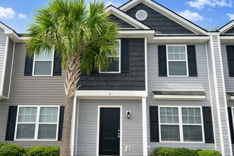 Building Photo - 8 SAW