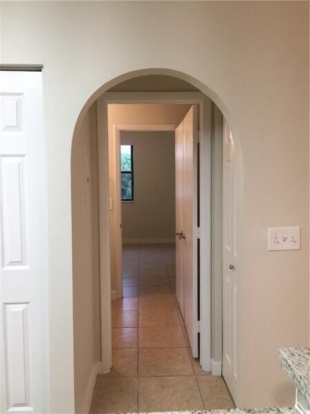 Building Photo - 5701 Riverside Dr