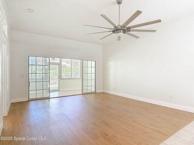 Building Photo - 1184 Athlone Way