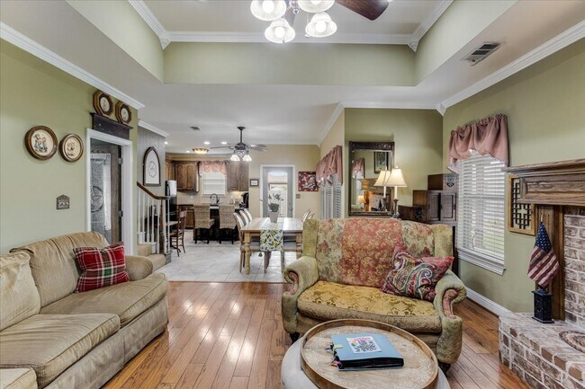Building Photo - 1258 Greywood Dr