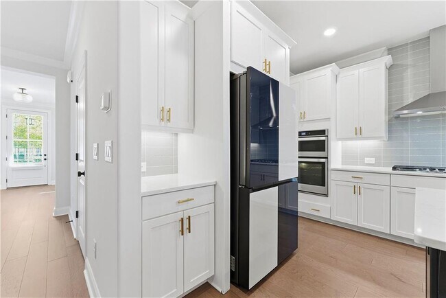 Building Photo - 5004 Bellmoore Park Ln