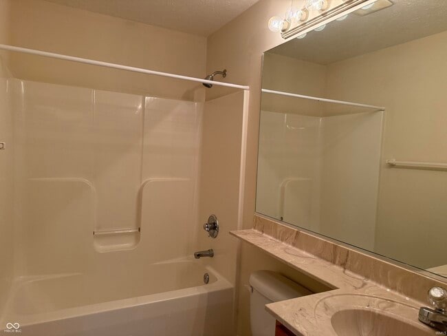 Building Photo - 5391 N Teresa Ln