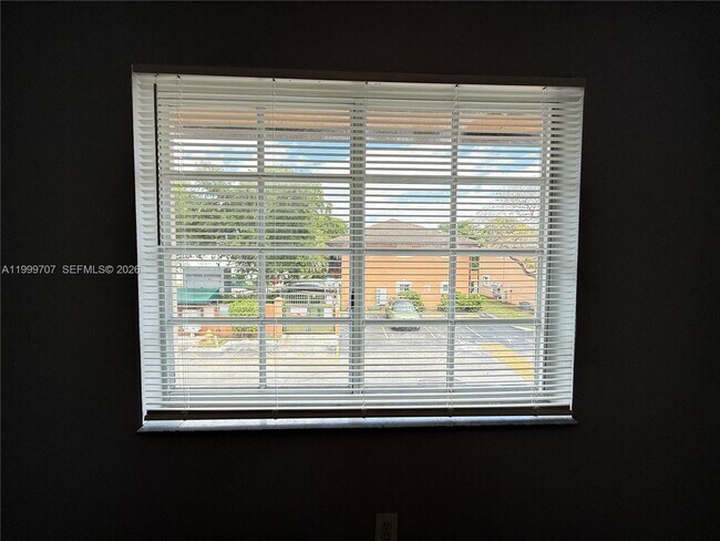 Building Photo - 8428 NW 103rd St