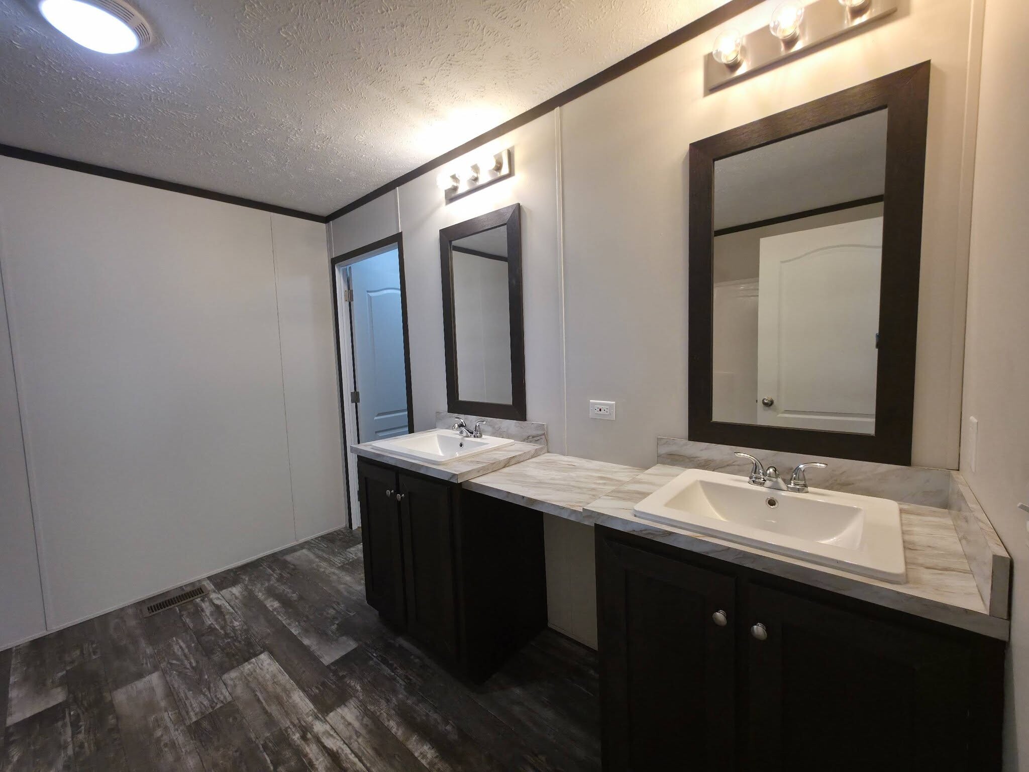 Building Photo - 1917 SW 11th St