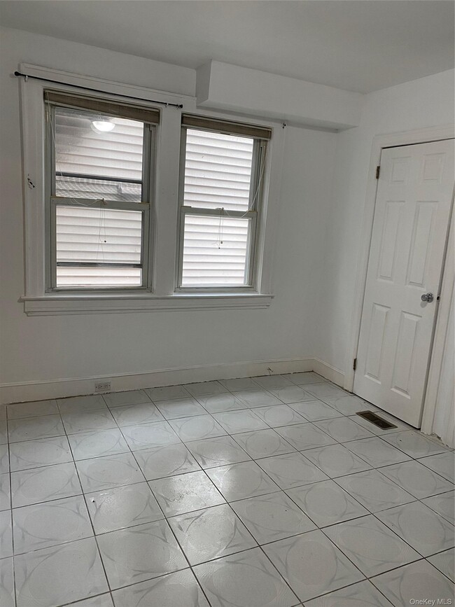 Building Photo - 84-59 126th St