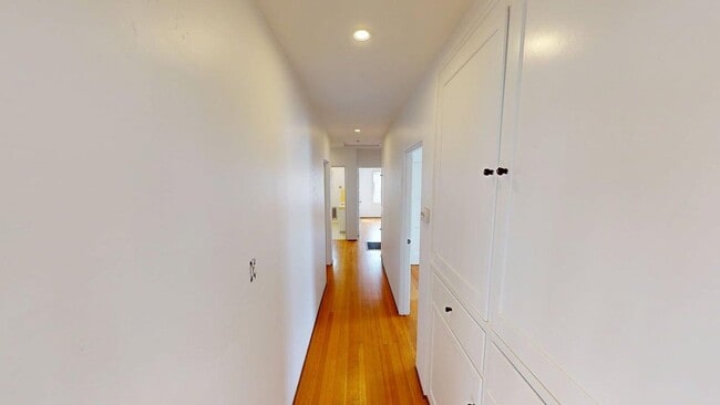 Building Photo - 750 F Ave