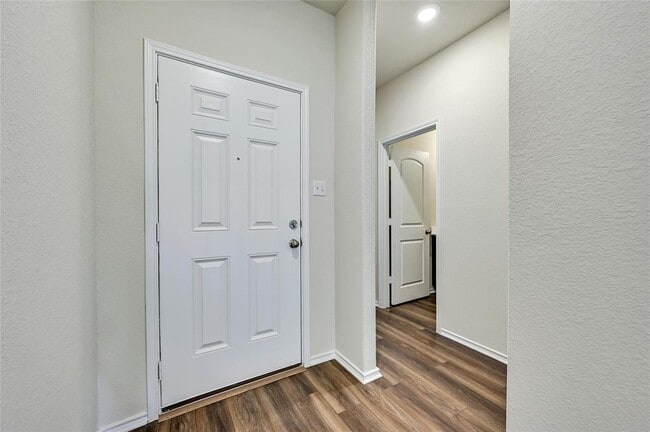 Building Photo - 132 Janice Rd