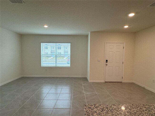 Building Photo - 371 Preston Cv Dr